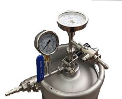 Keg Pressure & Temperature Coupler, View 2