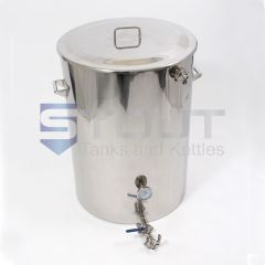 Front view of a Stout Tanks 75 Gallon Mash Tun that features a Thermowell